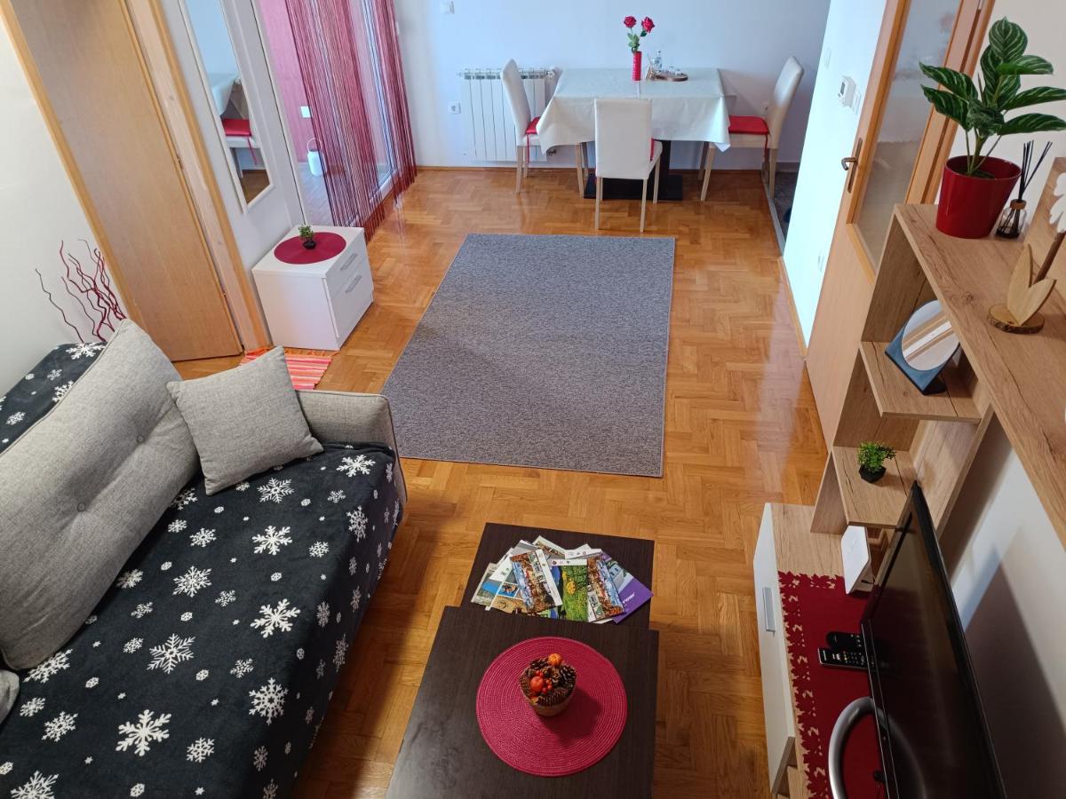 Apartman Ante Gospić Exterior foto